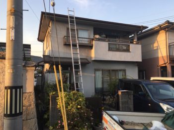 笠岡市新横島　屋根・外壁塗装工事事例(施工前1)